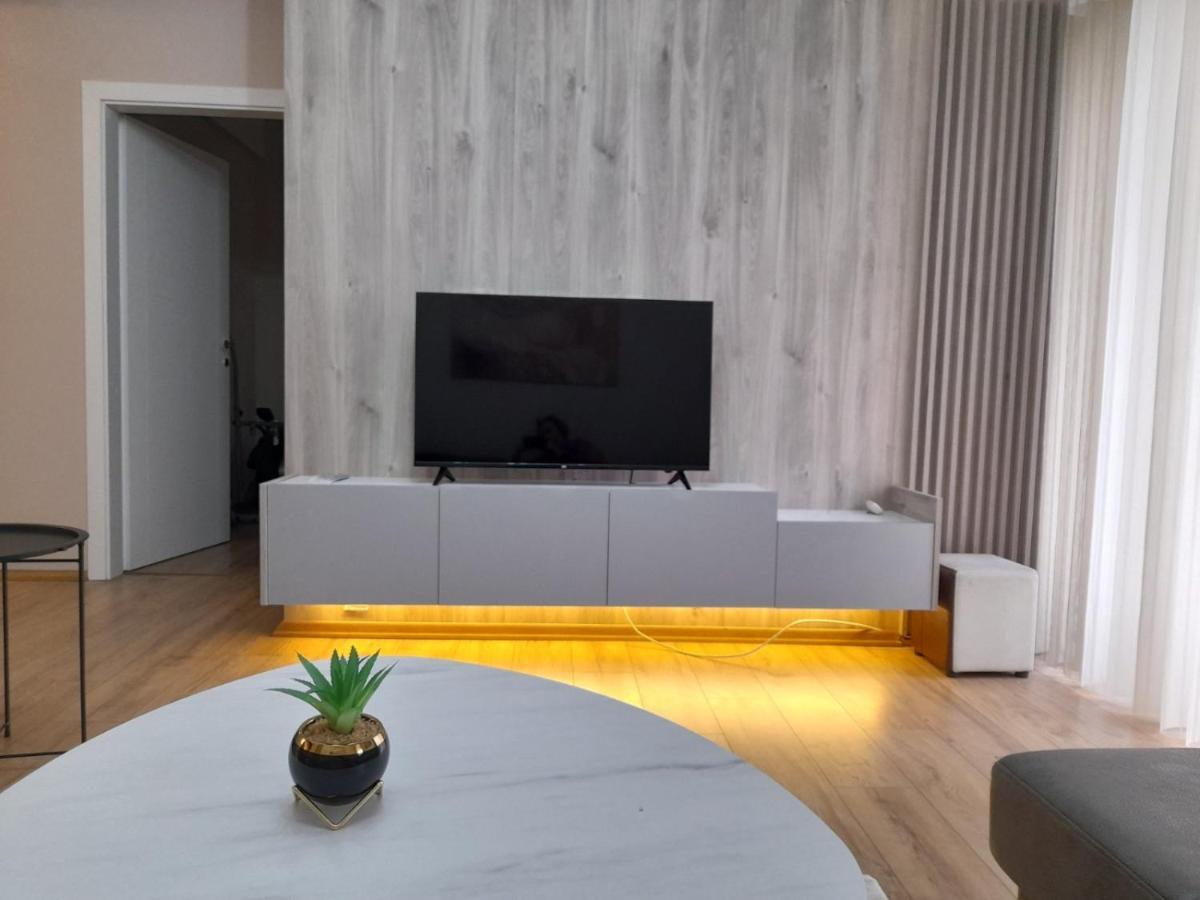 Centar Two Apartment Scopia Exterior foto